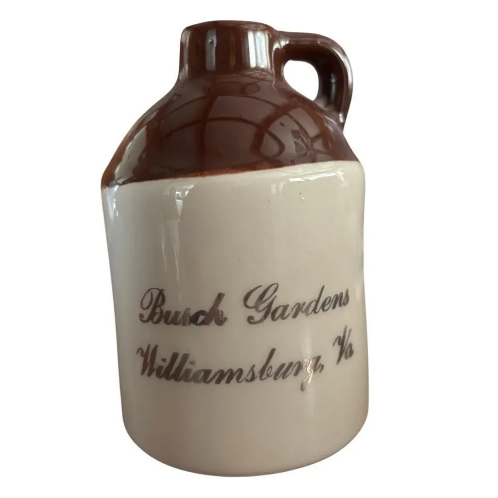 Busch Gardens Williamsburg Virginia Vintage Souvenir Ceramic Jug
